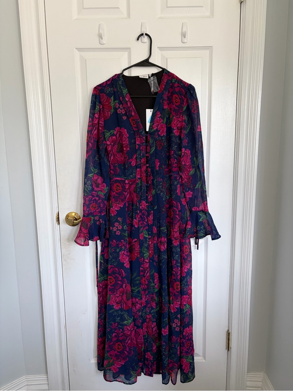 Hermoza Navy Maxi Dress with Fuchsia Floral Print